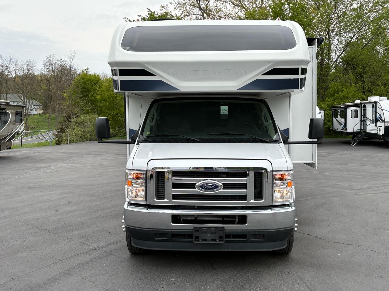 ford e-series cutaway 2021 1FDXE4FN4MDC04496 image ford e-series cutaway 2021 1FDXE4FN4MDC04496 image